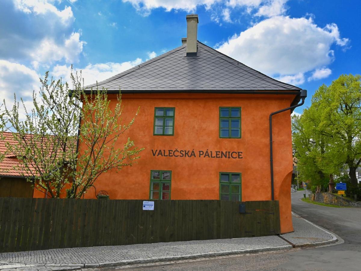Valecska Palenice Luaran gambar