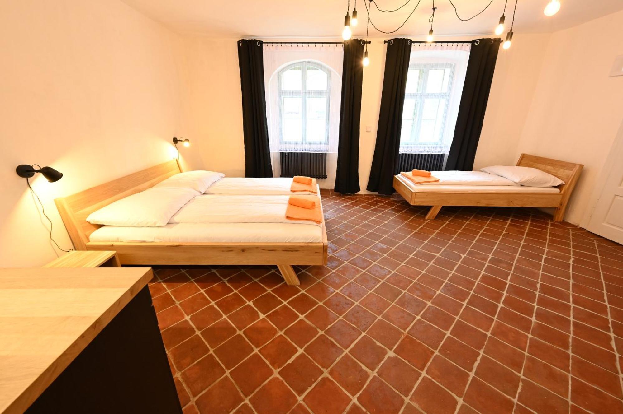 Valecska Palenice Bilik gambar